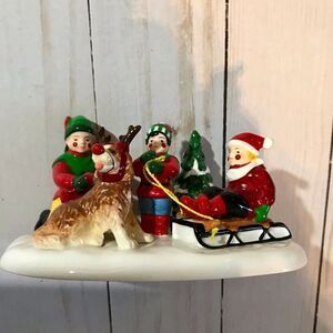 Dept. 56 Santa’s Little Helpers Children dog figurine #55025 Snow Village